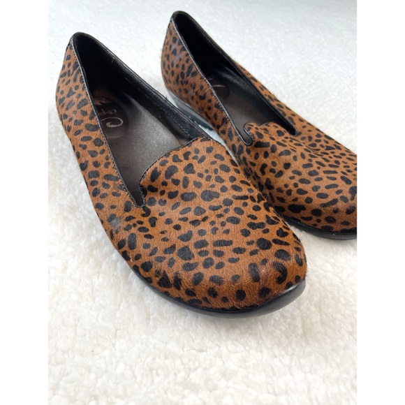 DANSKO • Olivia Cheetah Calf Hair Slip-On Loafers - Picture 10 of 16